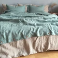 lniana-posciel-z-guzikami-szalwiowa-zielen
