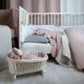 wiklinowa-kolyska-dla-lalek-desayer-bialy