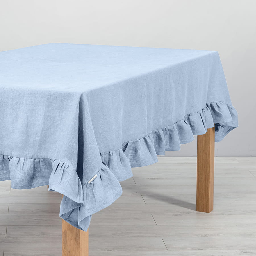 lniany-obrus-z-falbana-letni-blekit
